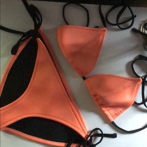 Triangl bikini